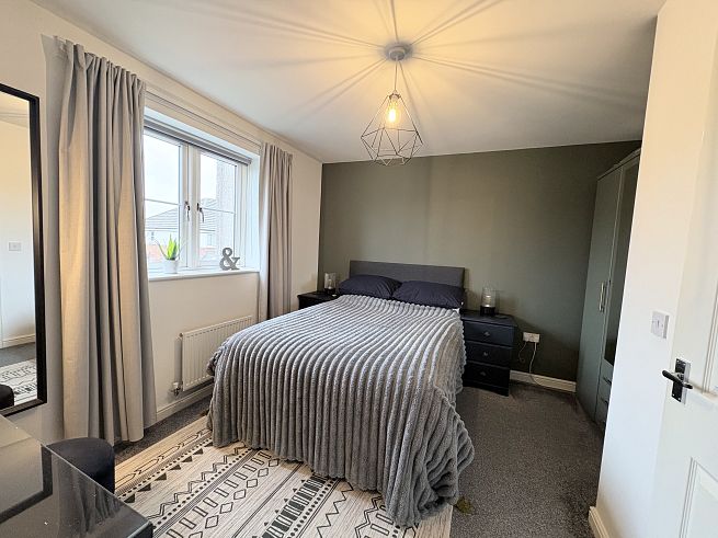 75 Seashell Close, Coventry